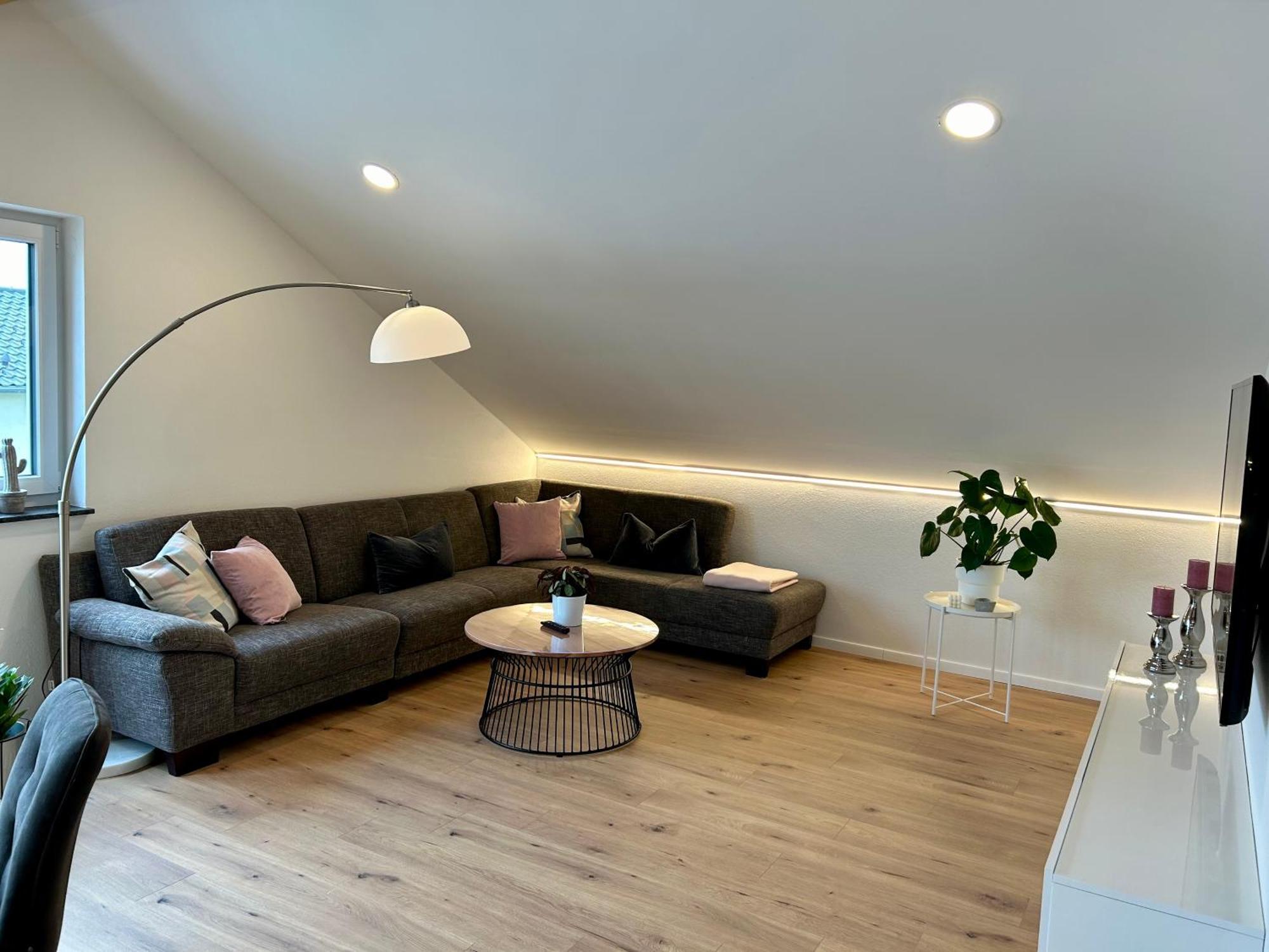 Allgaeu Zimmer Leandi メミンゲン エクステリア 写真