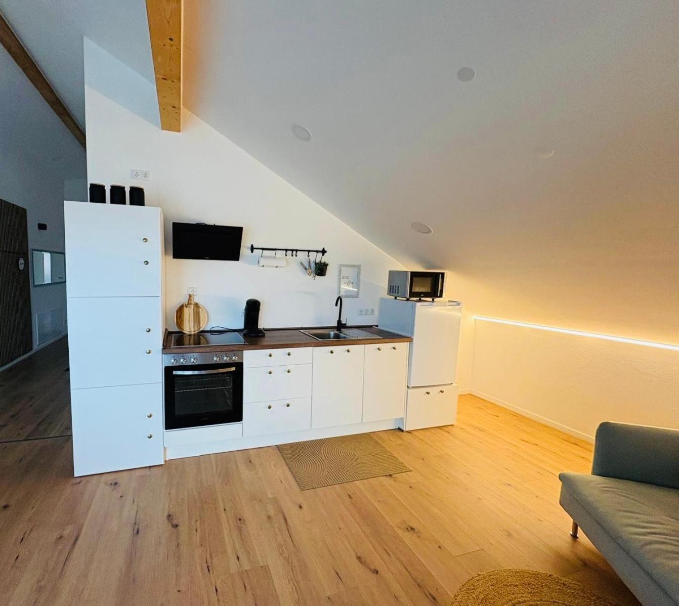 Allgaeu Zimmer Leandi メミンゲン エクステリア 写真